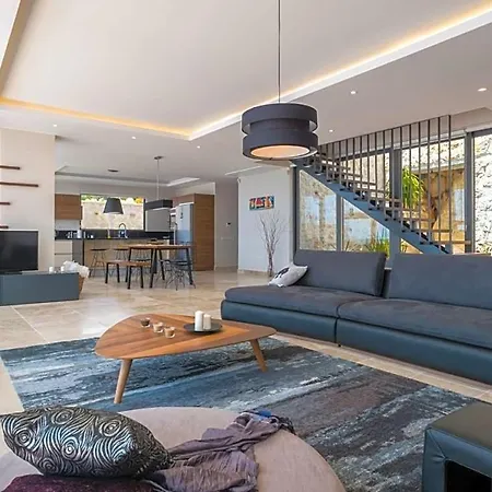 Sleeps 8 Pool Air Con Wifi Βίλα Καλκάν
