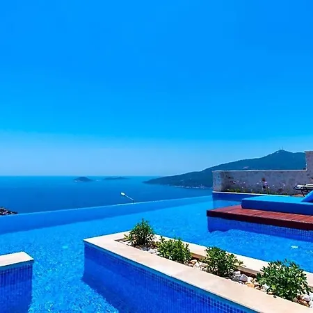 Βίλα Sleeps 8 Pool Air Con Wifi Καλκάν