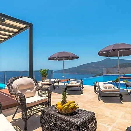 Sleeps 8 Pool Air Con Wifi Willa Kalkan